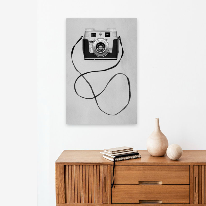 Retro Point & Shoot # 11 - Art photographique floral et nature morte, H 24 po x l 16 po