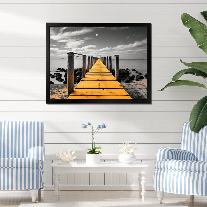 Bahraoui Beach Pier Point de vue noir sur toile, H 34 po x l 44 po x P 1,5 po, Cadre photo noir