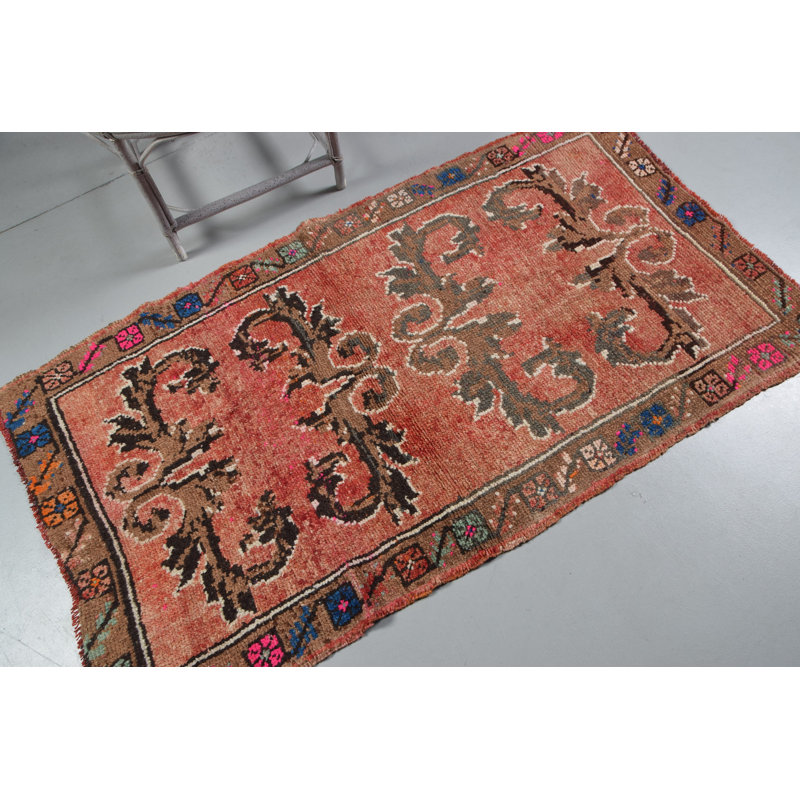 Tapis turc vintage rétro tissé à la main brun vif avec détails floraux complexes