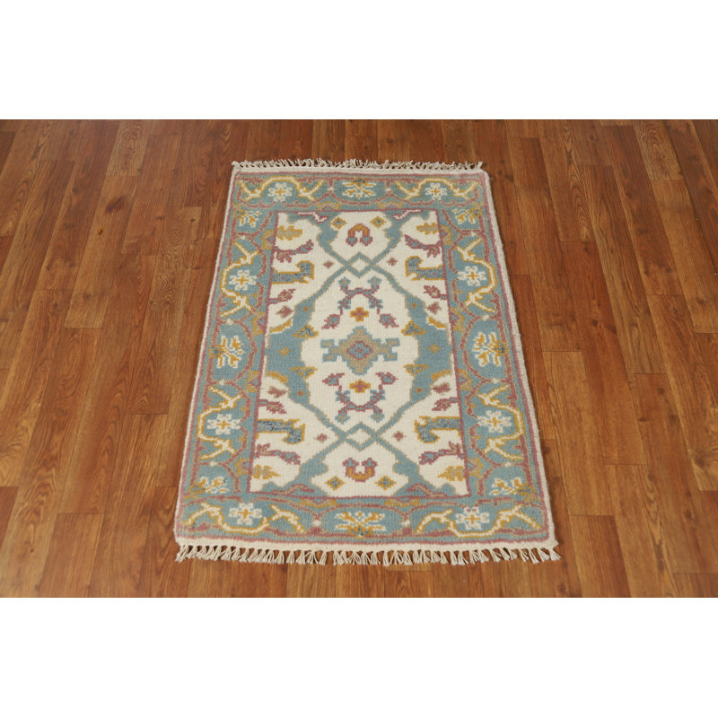 Tapis géométrique en laine Oushak
