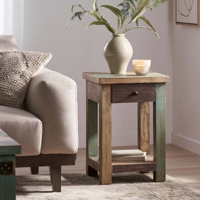 Table de bout, table d'appoint