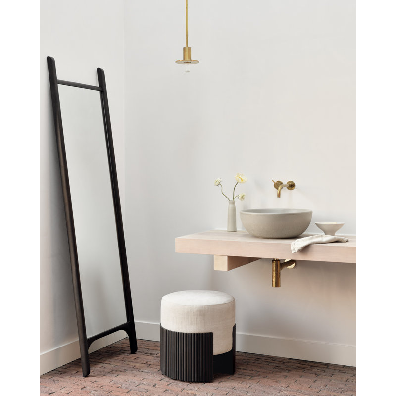 Roller Max Round Ottoman