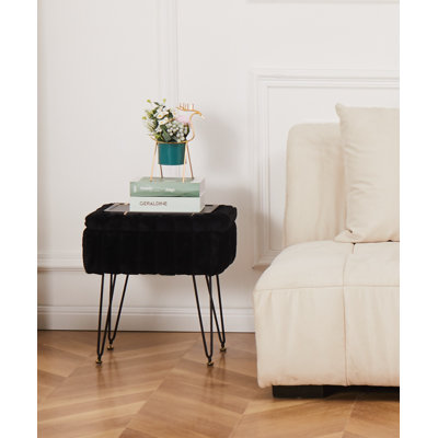 Repose-pieds en velours avec rangement