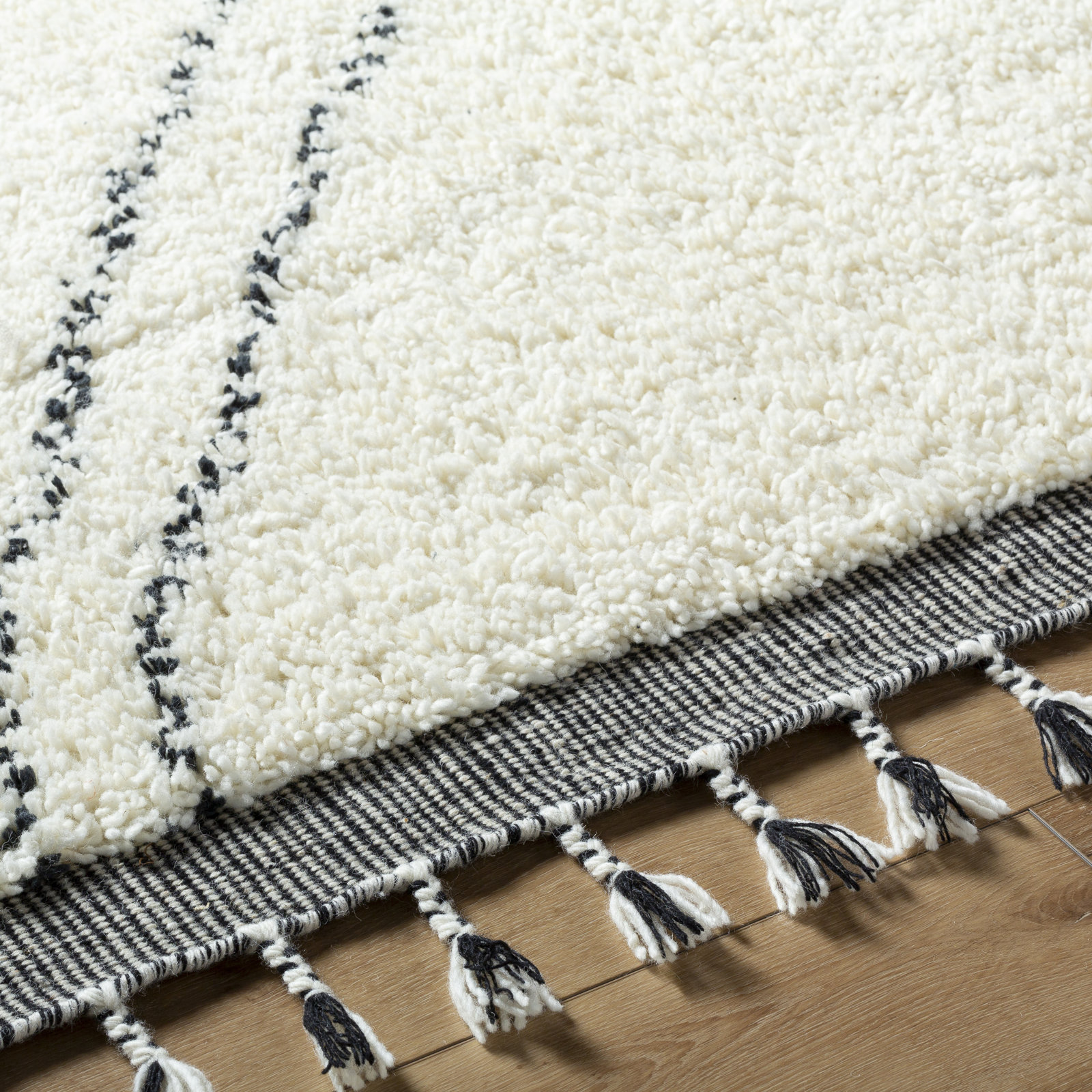 Meti Handmade Wool White Rug, Rectangle 9' x 12'