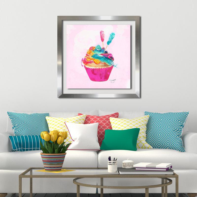 «Cupcake 2», impression, Encadrement argenté, H 25,5 po x l 25,5 po x P 1 po