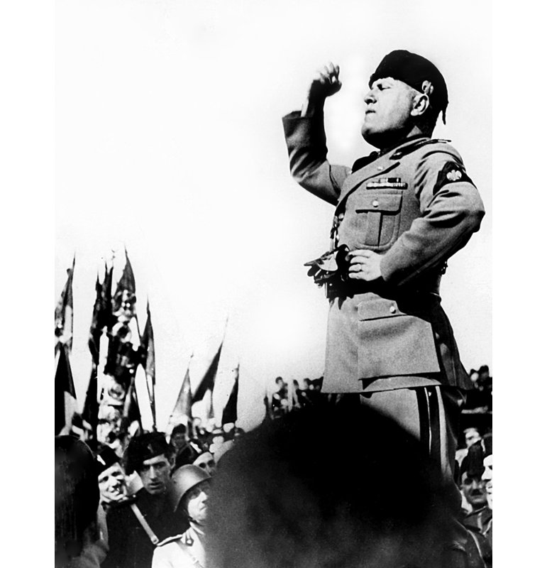 Histoire de Benito Mussolini (18 X 24)