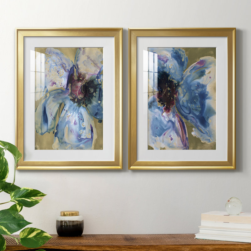 Beauté changeante I, reproduction encadrée de qualité supérieure - prête à être accrochée, H 36,5 po x l 53 po x P 1 po, Or