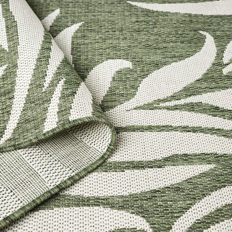 Patio Country Area Rug, 7'10"x10'2", Green/Cream