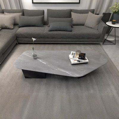 Table basse irrégulière
