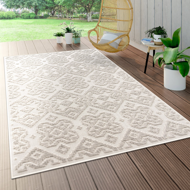Harkesh Geometric Indoor / Outdoor Rug, Rectangle 5'3" x 7'7"