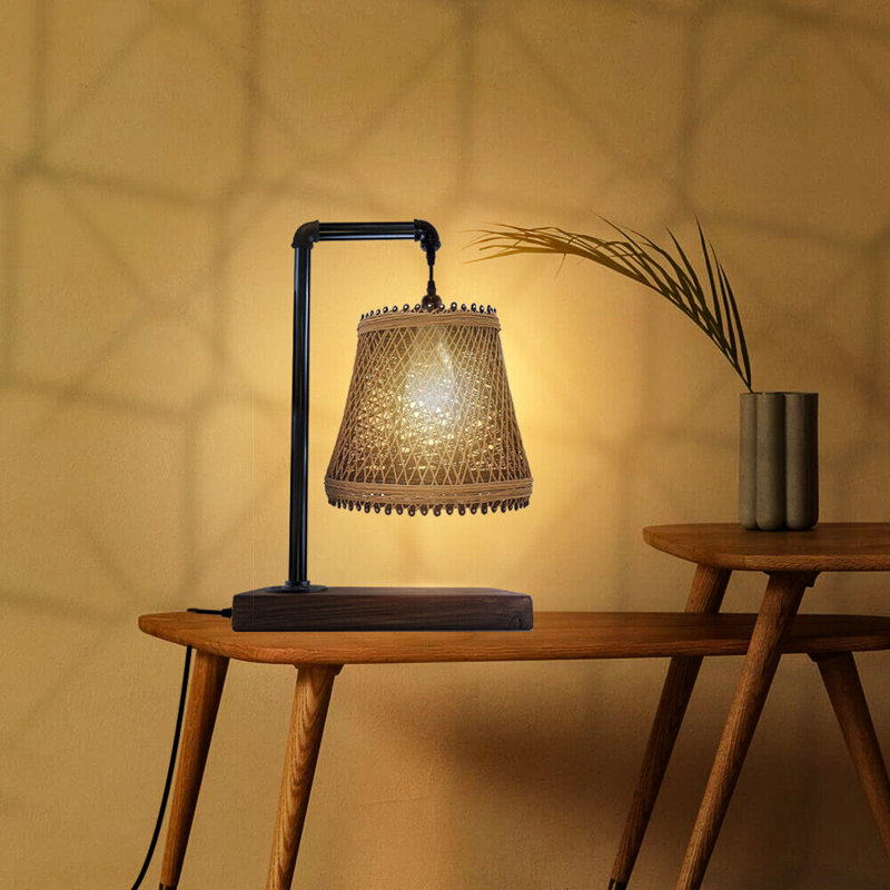 Kenia Desk Lamp, Yes