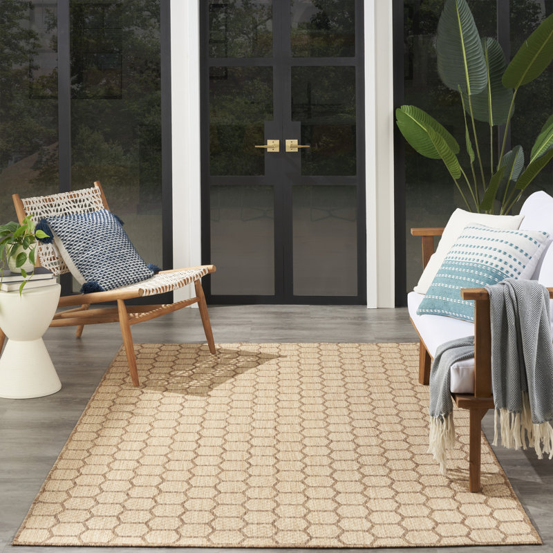Koebe Geometric Reversible Indoor / Outdoor Area Rug in Tan, Rectangle 5' x 7'