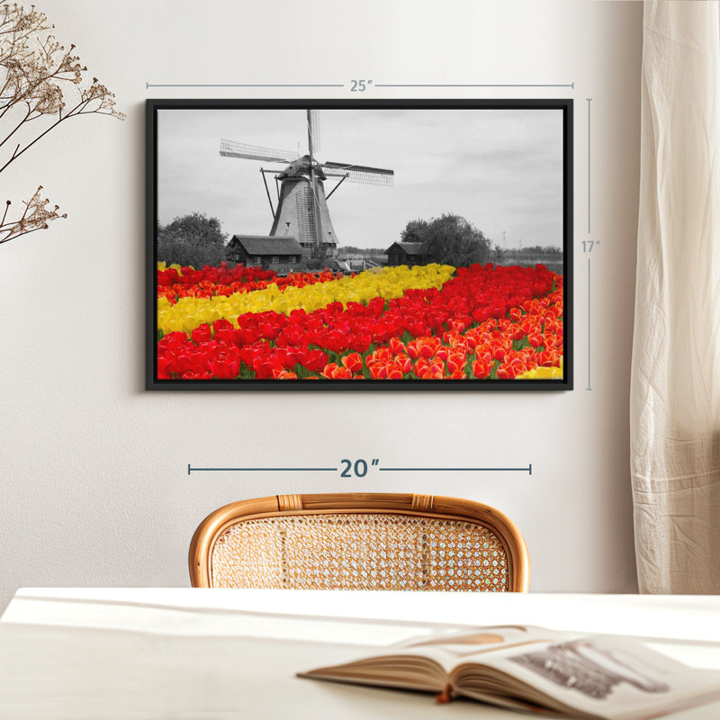 «Windmill Tulip Pop», reproduction sur toile, H 25 po x l 17 po