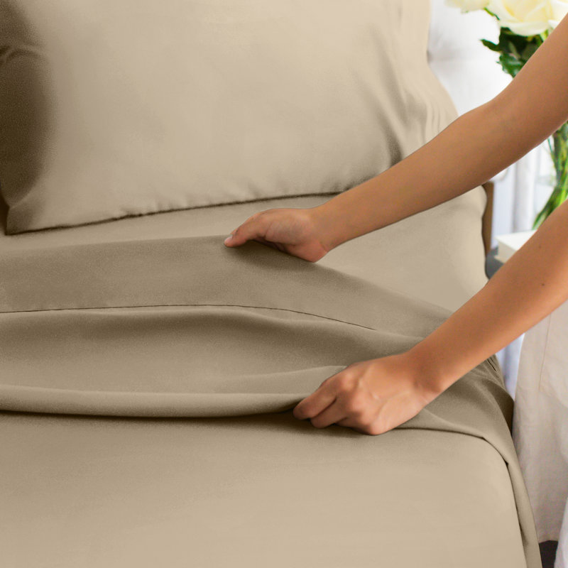 King Size Cream Microfiber 4-Piece Bed Sheet Set