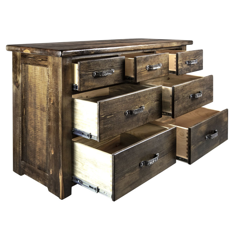 Commode 7 tiroirs en bois massif Jaynee, Brun