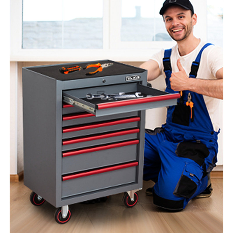 Armoire à outils 26,7 pouces à 7 tiroirs avec construction robuste en acier au carbone, 4 roulettes, mouvement fluide et serrure, brun gris équipé d'un design, gris