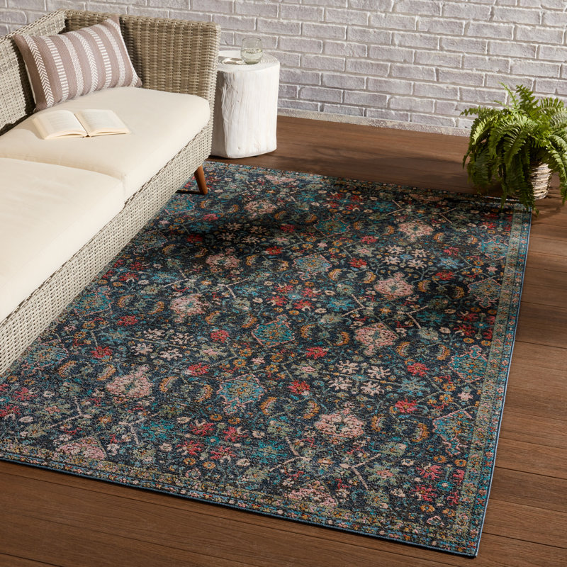 Forand Geometric Indoor Rug, Rectangle 8' x 10'
