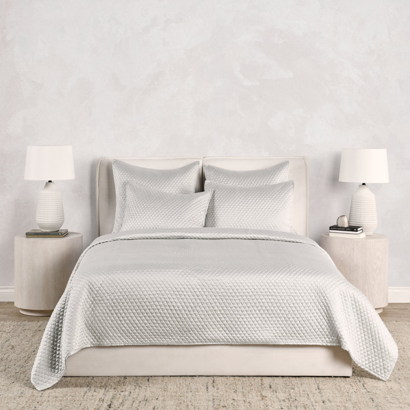 Winthrop Sateen Sham, Standard, Silver Gray