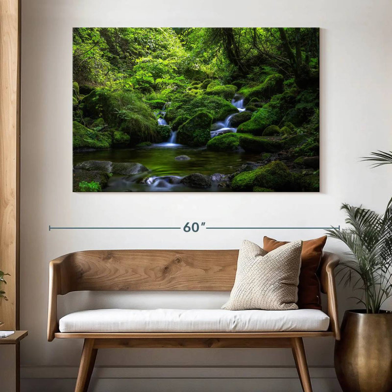 Alvord Whimsical Falls, H 34 po x l 51 po