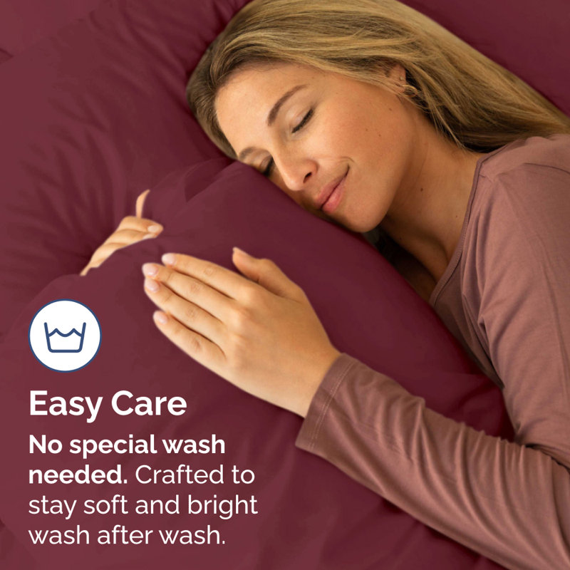 Microfiber Pillowcase Set of 2, Soft Double Brushed Pillow Covers, Breathable & Easy Care, Burgundy, Queen