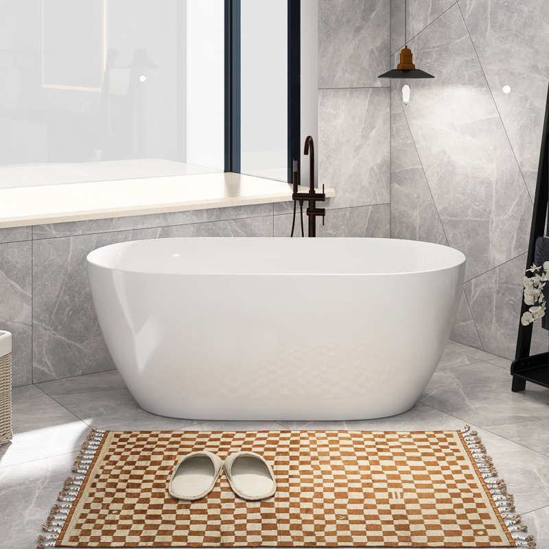 x Freestanding Soaking Acrylic Bathtub, Gloss White