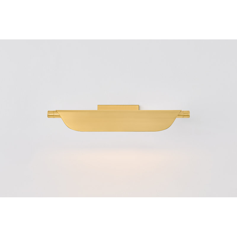 Tinwald Picture Light in Aged Brass, 11 W, 3.75" H x 19.25" W x 19.25" D
