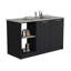 Îlot de cuisine avec grand comptoir, tablettes de rangement ouvertes et armoire à deux portes-662450123