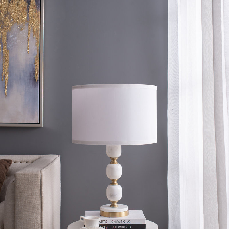 Lampe de table de style moderne