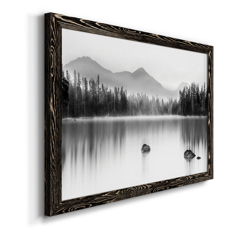 Mountain Reflection - Photographie de cadre photo sur toile, H 31 po x l 44 po x P 1 po, Noir