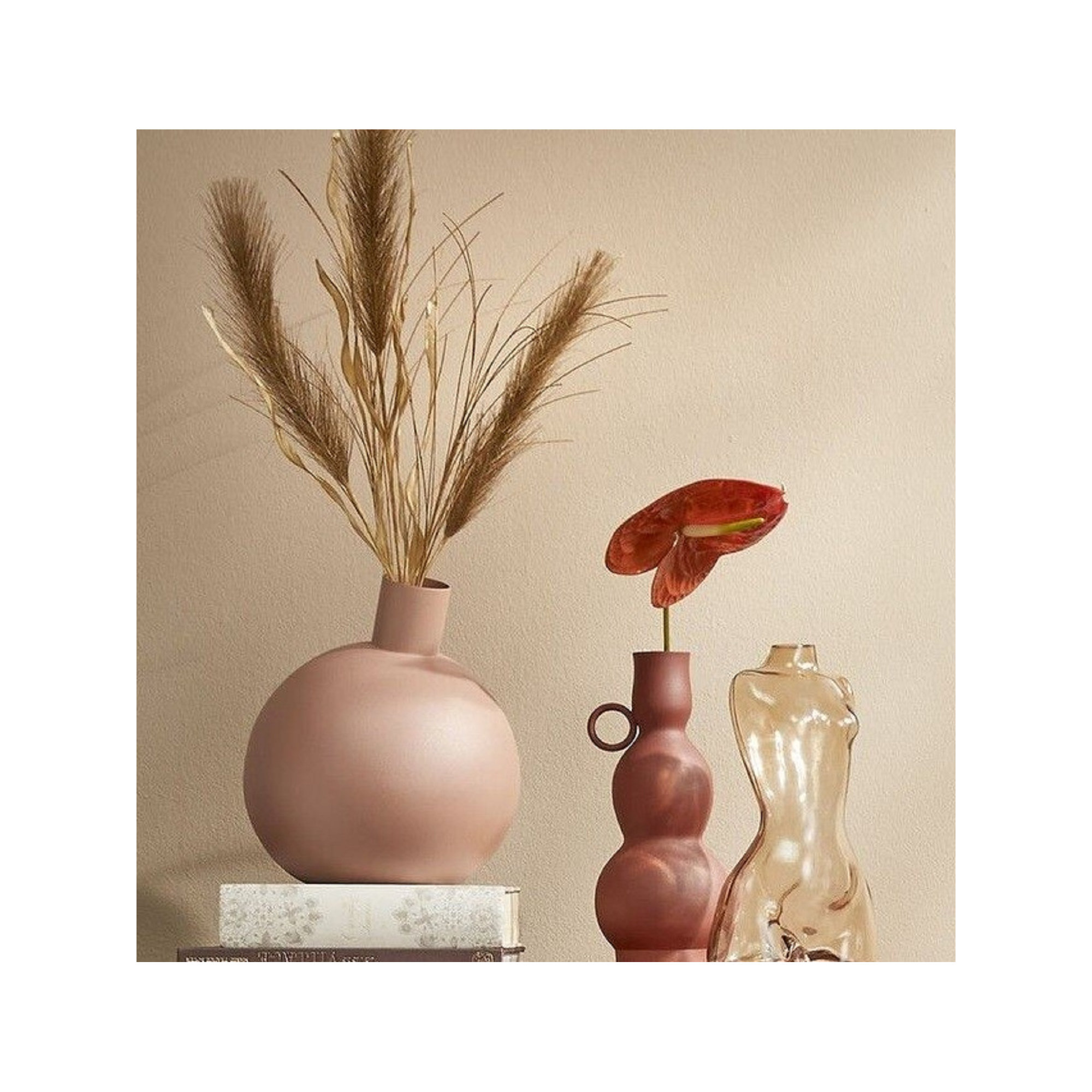 Amali 9.45'' Glass Table Vase, 9.45" H x 4.15" W x 4.15" D, Terra