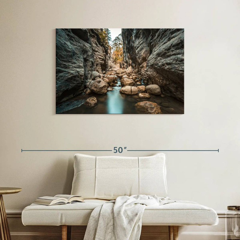 Alvord River Canyon à Antalya, H 26 po x l 39 po