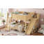 Lit double au dessus d'un lit double avec tablettes coulissantes et de rangement, maison moderne en bois massif naturel