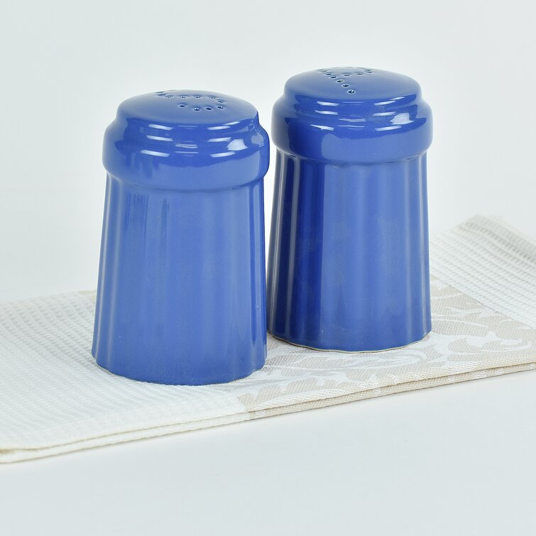 salt & pepper shakers set blue's