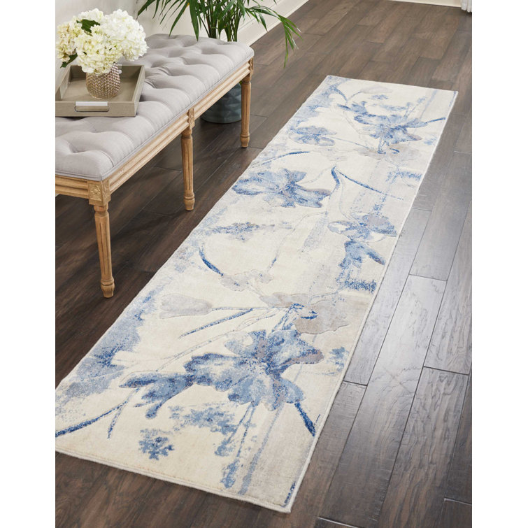 Arnim Floral Indoor Rug