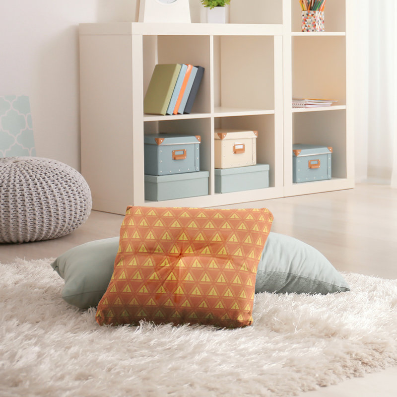 Coussin Theo Nath, 30 po x 30 po, Orange / doré