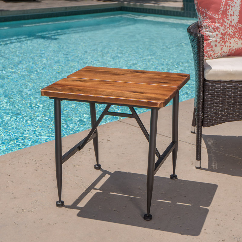 Table d'appoint en bois massif Frankston