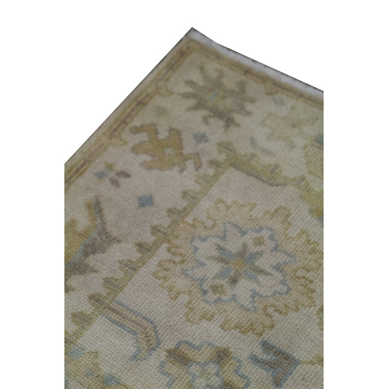 Handmade Wool Oriental Area Rug