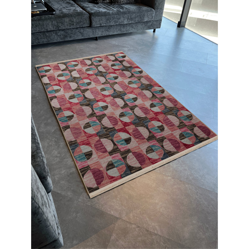 Tapis décoratif rose multicolore à motif géométrique et à franges, Rectangle 4 pi 7,12 po x 6 pi 6,74 po