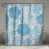 Motif floral bleu / blanc