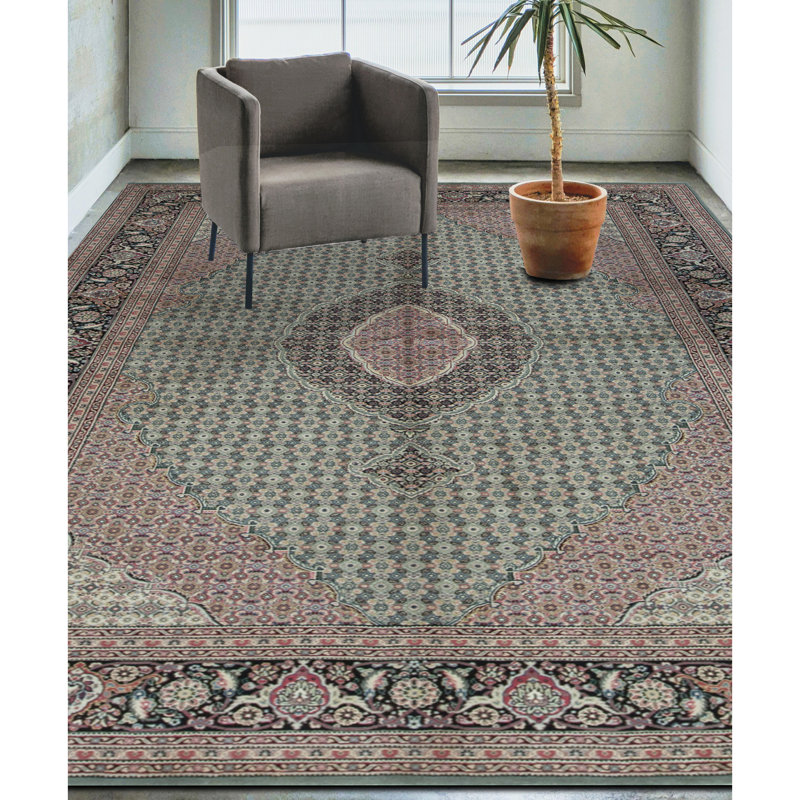 Shah Wool Oriental Area Rug, Rectangle 8' x 10'