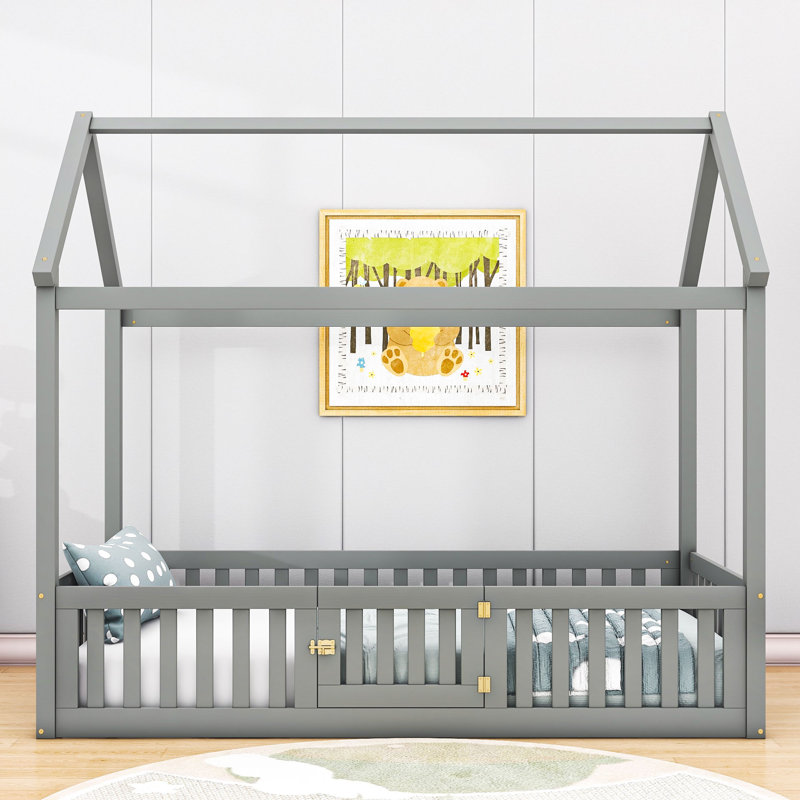 Lit en bois avec clôture et porte en bois, Gris, Simple