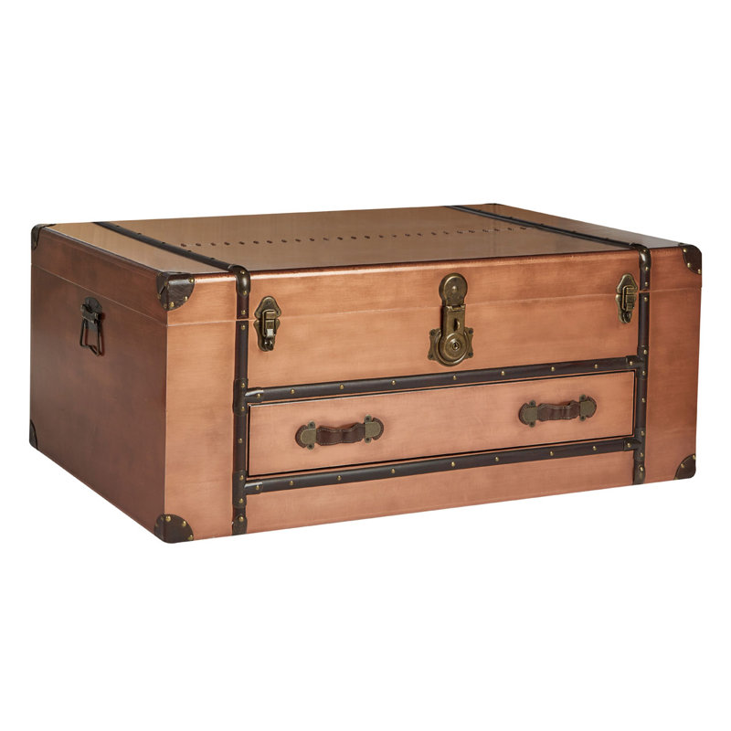 Wesley Accent Trunk