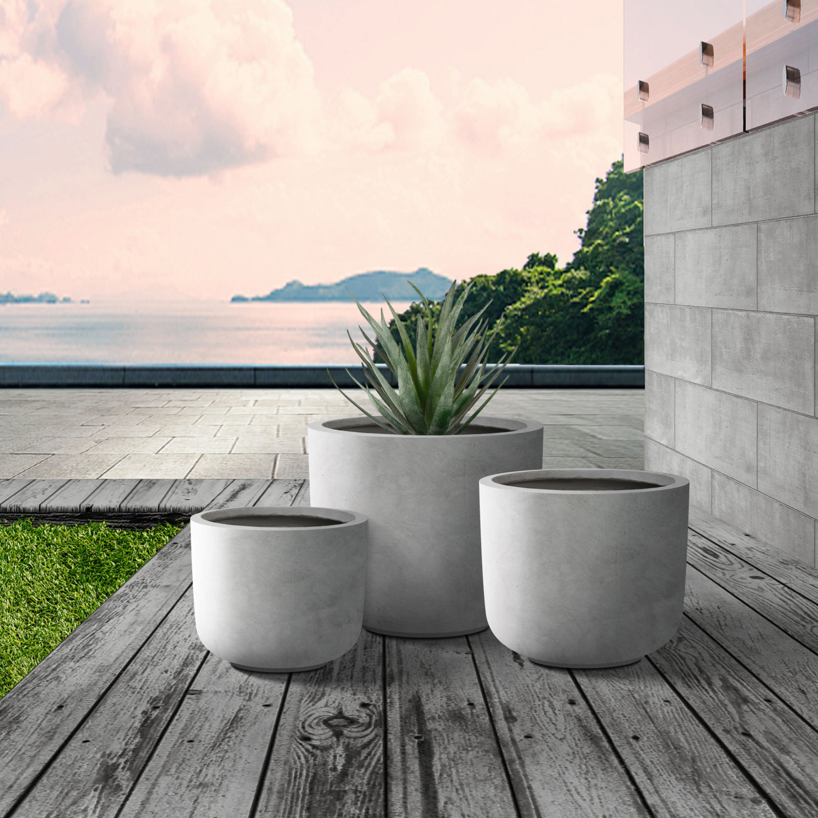Tali Concrete/Fiberglass Round Planter, Natural Concrete