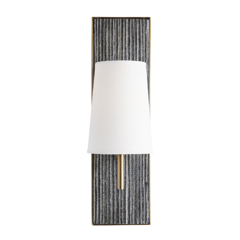 Kapri 1 - Light Wallchiere