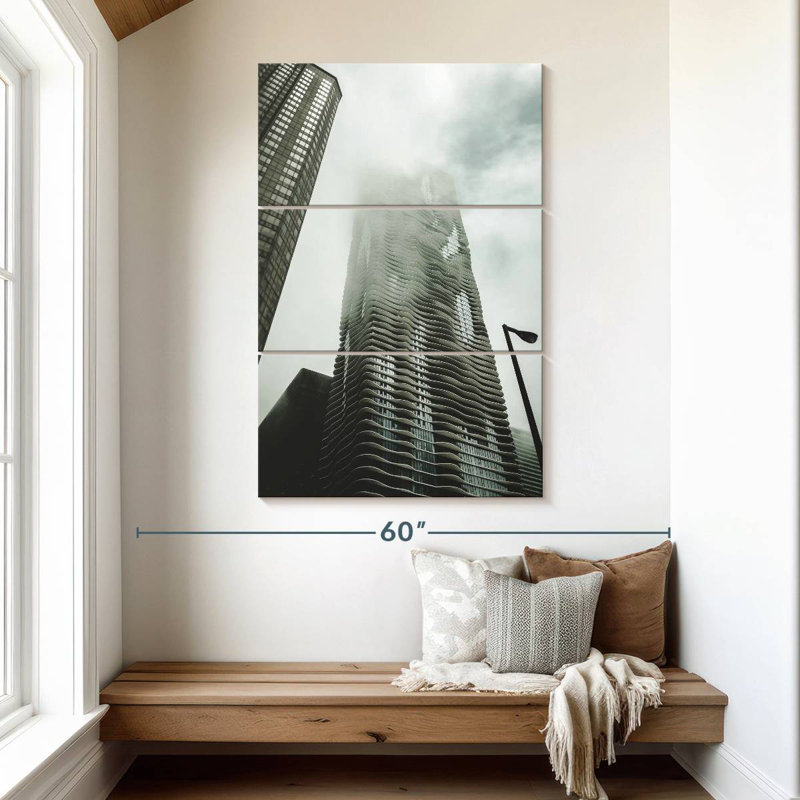 Lilie Chicago Skyscraper, 50" H x 32" W
