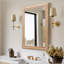 Miroir de salle de bain 22 x 30 pouces à cadre mural en bois, design rectangulaire polyvalent avec perles pour un décor élégant