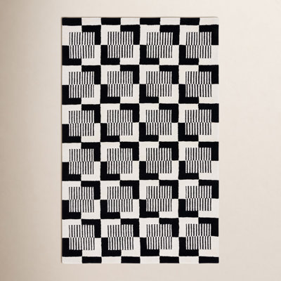 Harton Hand Tufted Black / Ivory Rug