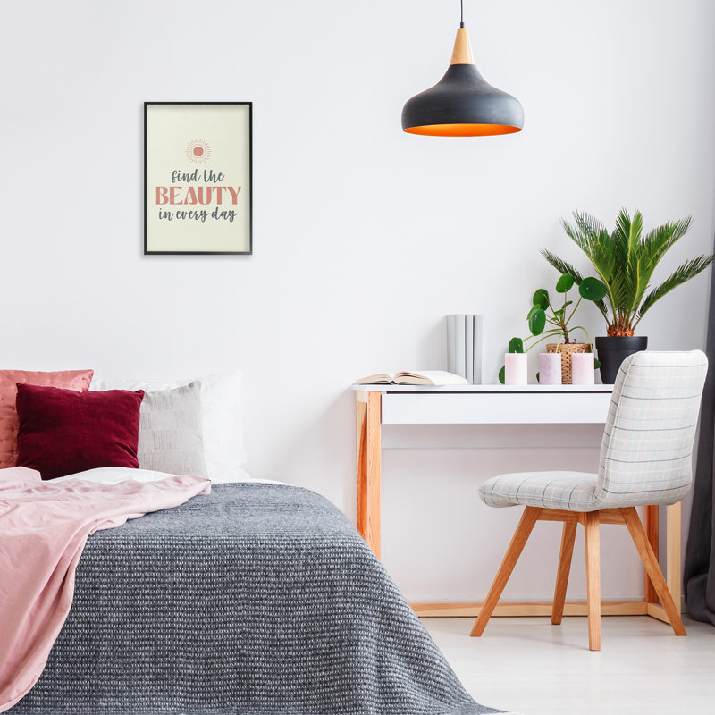 «Beauty in Every Day», art de la giclée encadrée par Nataly White, H 30 po x l 20 po