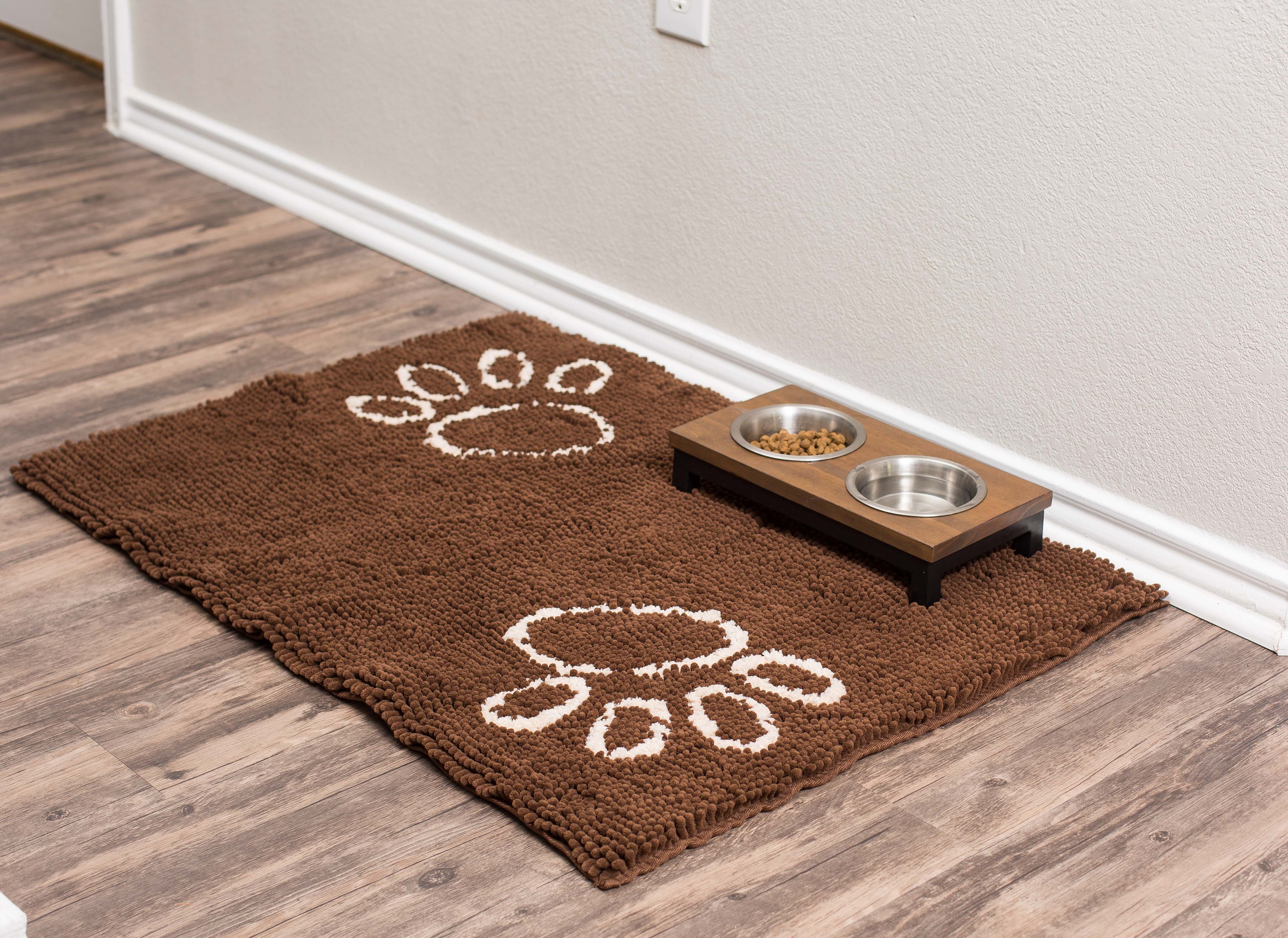 https://assets.wfcdn.com/im/16325147/compr-r85/1516/151686084/internets-best-chenille-dog-doormat-35-x-25-absorbent-surface-non-skid-bottom-protects-floors.jpg