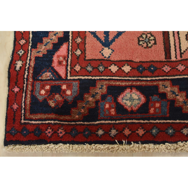 Tapis unique 3 pi 3 po x 5 pi Gyrithe